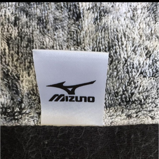 MIZUNO(ミズノ)のミズノ　タオル スポーツ/アウトドアのトレーニング/エクササイズ(トレーニング用品)の商品写真