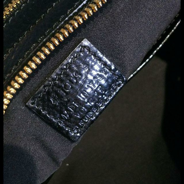 TOD'S(トッズ)の【卒業式入学式に】トッズ  TOD’S  ハンドバッグ  ブラック レディースのバッグ(ハンドバッグ)の商品写真