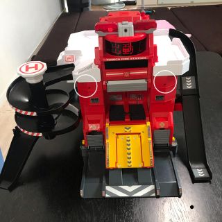 タカラトミー(Takara Tomy)のあき様　ご専用＾＾トミカ  ファイアーステーション(電車のおもちゃ/車)