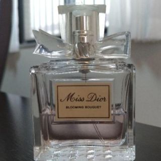 クリスチャンディオール(Christian Dior)のDior 香水 ミスディオール　50ｍｌ(香水(女性用))