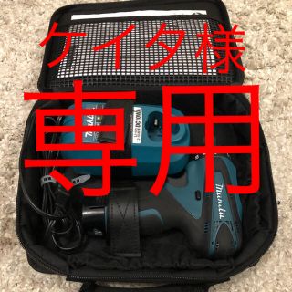 マキタ(Makita)のマキタ ドライバードリル  バッテリー・充電器・ソフトケース付き(工具/メンテナンス)