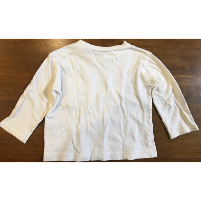 MUJI (無印良品)(ムジルシリョウヒン)の無印良品 80cm 白色 長袖ロングTシャツ キッズ/ベビー/マタニティのベビー服(~85cm)(Ｔシャツ)の商品写真