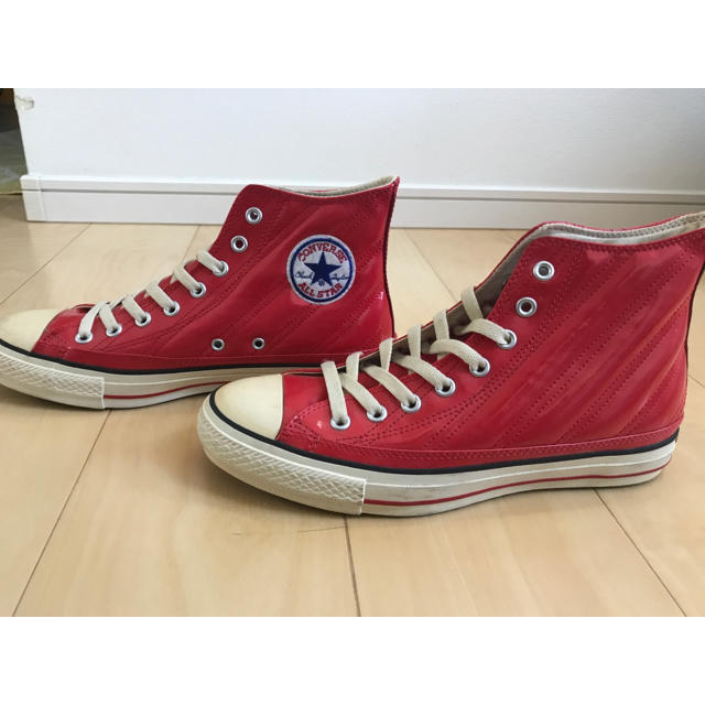 CONVERSE(コンバース)の値下げしました！コンバース☆オールスター　ハイカットスニーカーレッド メンズの靴/シューズ(スニーカー)の商品写真