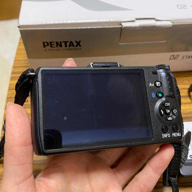 PENTAX(ペンタックス)のPENTAミラーレス　一眼　Ｑ7 スマホ/家電/カメラのカメラ(ミラーレス一眼)の商品写真