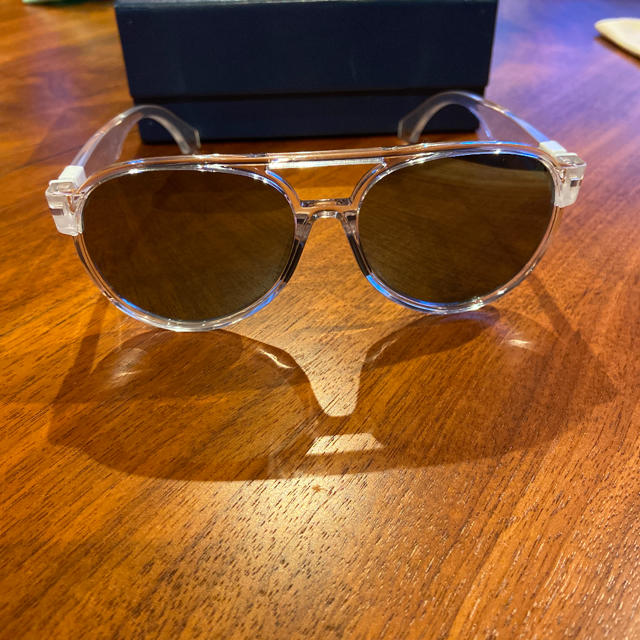 ルイヴィトン パイロット サングラス 中古
