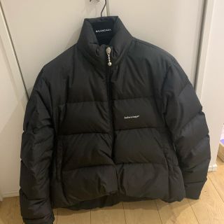 バレンシアガ(Balenciaga)のbalenciaga cシェイプ ダウンジャケット 46(ダウンジャケット)