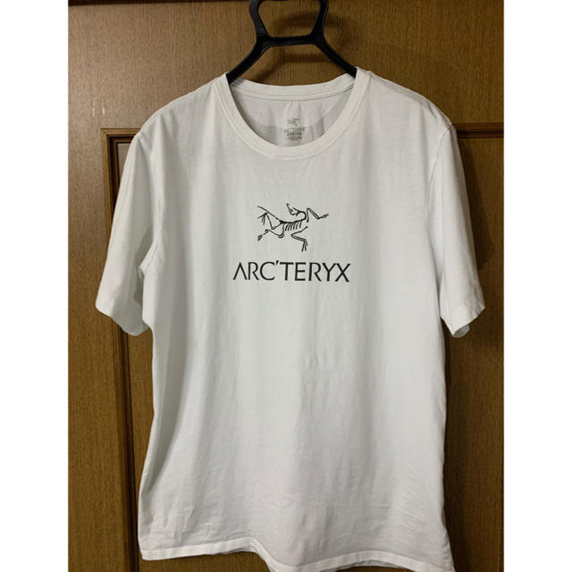 ARC'TERYX(アークテリクス)のアークテリクスの白Tシャツ メンズのトップス(Tシャツ/カットソー(半袖/袖なし))の商品写真