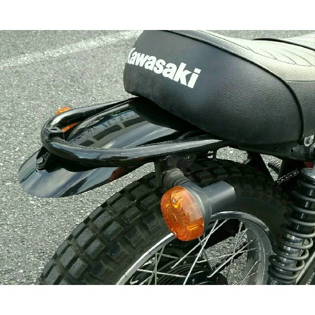 □新品□250TR□リアフラットフェンダー 白の通販 by ココイチ □新品□250TR□リアフラットフェンダー 白の通販 by ココイチ
