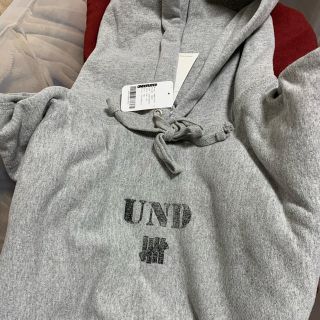 アンディフィーテッド(UNDEFEATED)の定価以下　新品　XL  UNDEFEATED hoodie(パーカー)