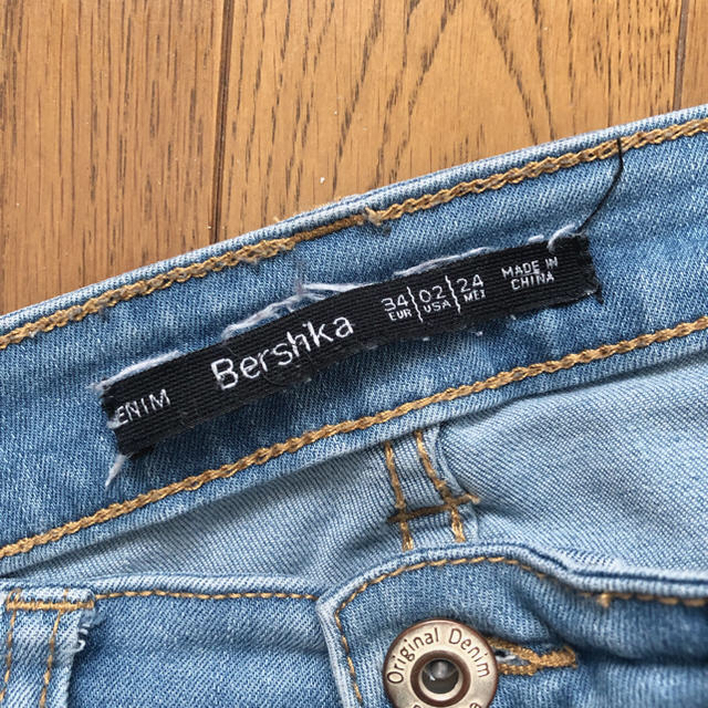 Bershka(ベルシュカ)のmiku様専用！ベルシュカ、H&M スキニー　デニム セット レディースのパンツ(デニム/ジーンズ)の商品写真