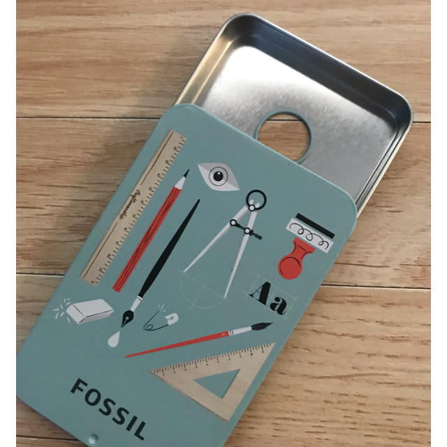 FOSSIL(フォッシル)のfossil カードケース　 レディースのファッション小物(名刺入れ/定期入れ)の商品写真