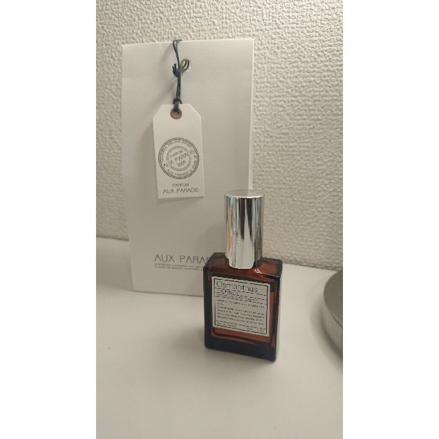 AUX PARADIS(オゥパラディ)のAUX PARADIS オゥパラディ Osmanthus コスメ/美容の香水(香水(女性用))の商品写真