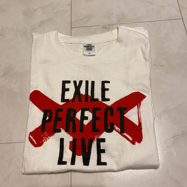 EXILE(エグザイル)のEXILE PERFECT LIVE Tシャツ エンタメ/ホビーのタレントグッズ(ミュージシャン)の商品写真