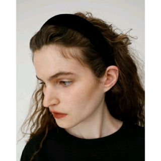 マウジー(moussy)の新品未使用 ベロアカチューシャ(カチューシャ)