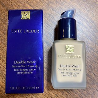 エスティローダー(Estee Lauder)のESTEE LAUDERリキッドファンデ(ファンデーション)