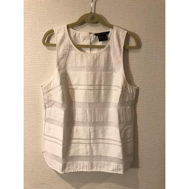 ARMANI EXCHANGE(アルマーニエクスチェンジ)の古着 中古 アルマーニエクスチェンジ ノースリーブ カットソー レディースのトップス(カットソー(半袖/袖なし))の商品写真