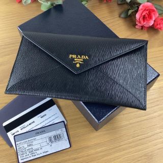 プラダ(PRADA)の【最終価格】『プラダ　PRADA 』超美品‼️長財布　黒　ヴィッテロムーヴ(財布)