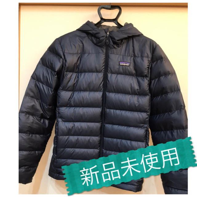 ネイビー定価【新品未使用】patagonia ハイロフトダウンフーディ　ネイビー　Sサイズ