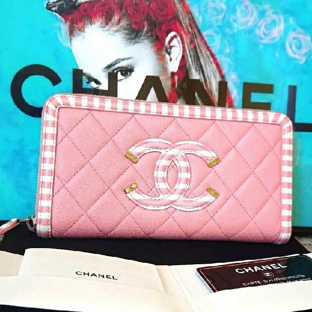 ファッション小物CHANELシャネル【正規品】美品 CCフィリグリー ラウンド 長財布