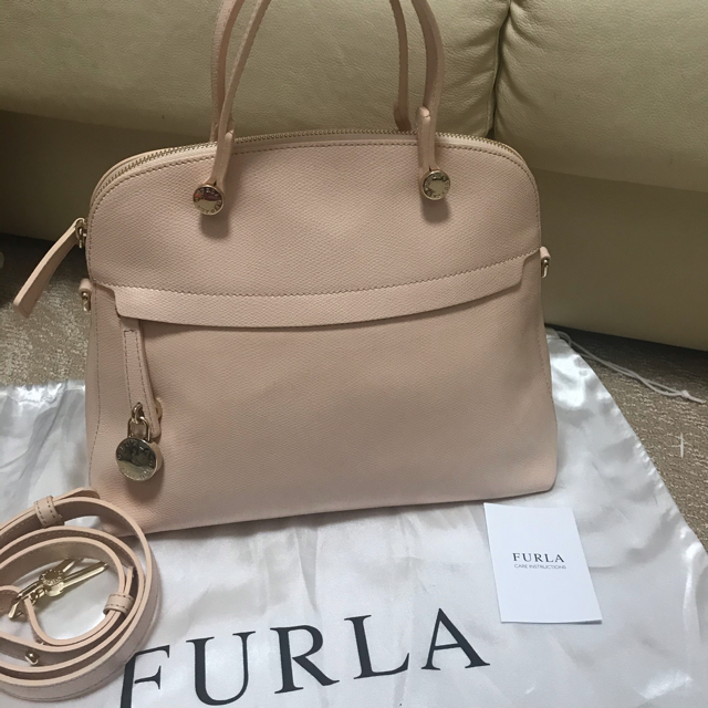 Furla(フルラ)の状態綺麗です☆FURLA  フルラ　パイパー　ピンク レディースのバッグ(ハンドバッグ)の商品写真