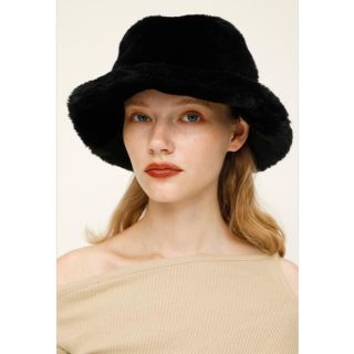 スライ(SLY)の専用　《新品》SLY FLUFFY HAT (ハット)