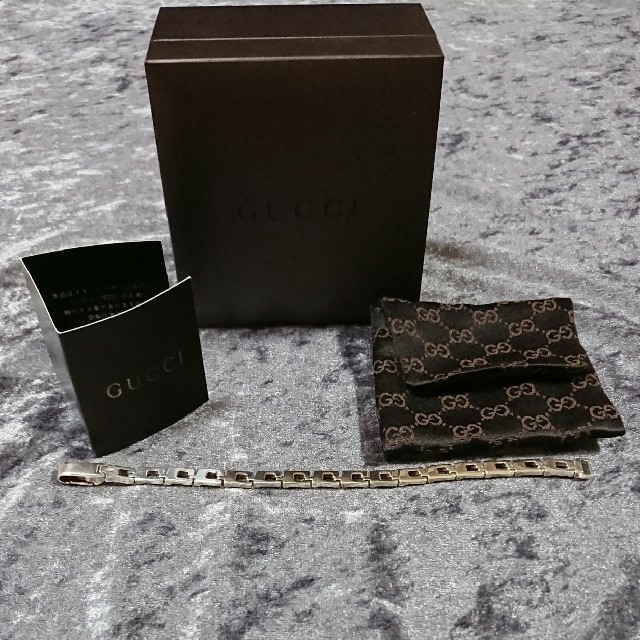 Gucci(グッチ)のGUCCIグッチ Gロゴブレスレット　シルバー925　メンズレディース　 メンズのアクセサリー(ブレスレット)の商品写真