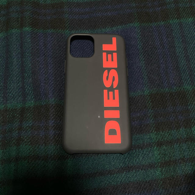 DIESEL(ディーゼル)の【iPhone 11 Pro】DIESEL ハードシリコンケース スマホ/家電/カメラのスマホアクセサリー(iPhoneケース)の商品写真
