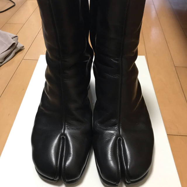 Maison Martin Margiela(マルタンマルジェラ)のMAISON MARGIELA Tabi leather boots 19SS メンズの靴/シューズ(ブーツ)の商品写真