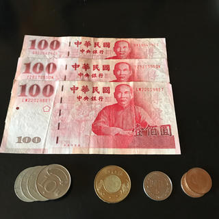 台湾　ドル　397台湾ドル(貨幣)