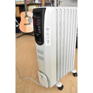 デロンギ(DeLonghi)の【8〜10畳用】デロンギ オイルヒーター　KHD410812-BK(オイルヒーター)