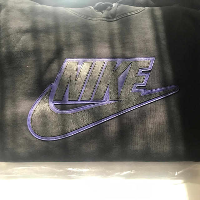 パーカーsupreme nike パーカー　Lサイズ