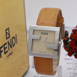 フェンディ(FENDI)の正規品【新品電池】FENDI 4000L/オレンジ ロゴモデル 動作品(腕時計)