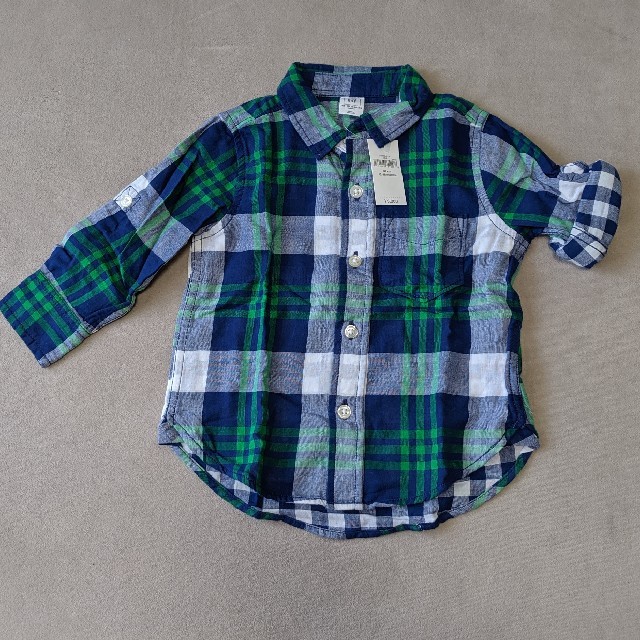 babyGAP(ベビーギャップ)の【GAP】長袖シャツ【12-18ヶ月　80センチ】 キッズ/ベビー/マタニティのベビー服(~85cm)(シャツ/カットソー)の商品写真