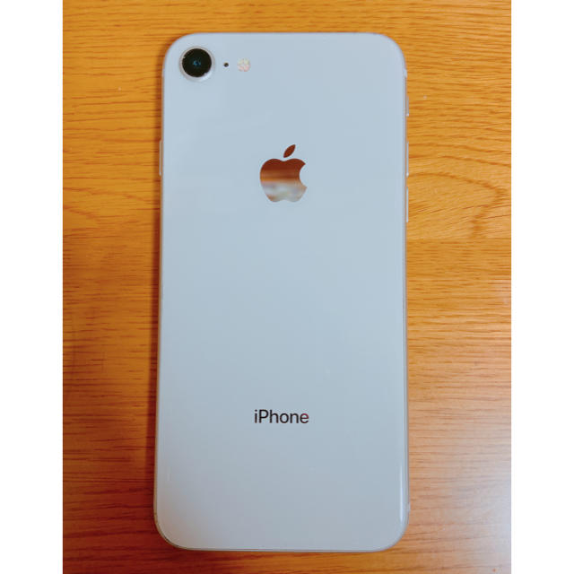 [美品]iPhone 8 silver 64GB