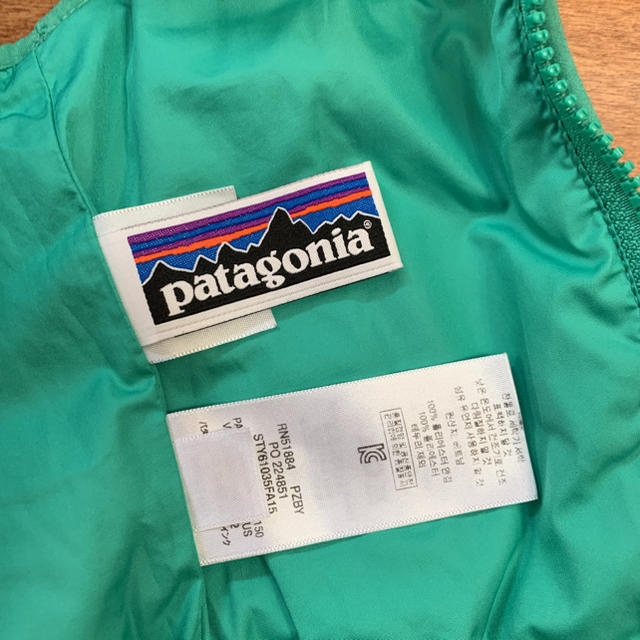 patagonia(パタゴニア)のjonathan様専用♡パタゴニア キッズ ベスト6～12M キッズ/ベビー/マタニティのベビー服(~85cm)(ジャケット/コート)の商品写真