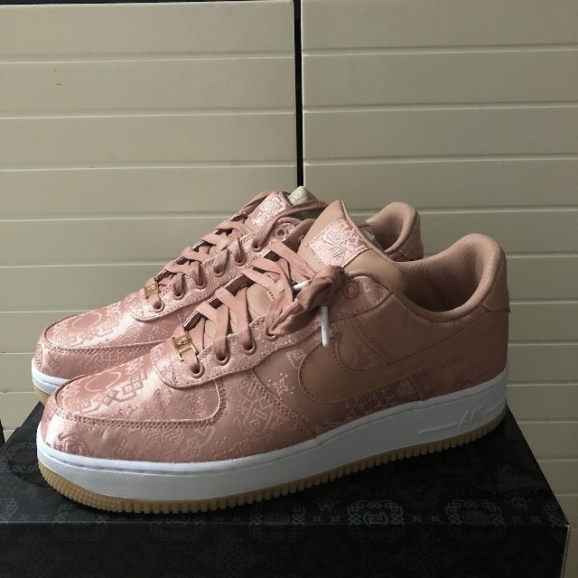 NIKE(ナイキ)のclot Nike Air Force1rose pink US11 メンズの靴/シューズ(スニーカー)の商品写真