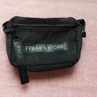 フリークスストア(FREAK'S STORE)のフリークスストア　　雑誌SPRiNG付録　ロゴチャーム付きショルダーバッグ(ショルダーバッグ)