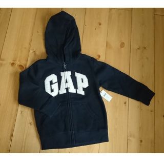 ギャップ(GAP)のGAP パーカー 紺 110cm 男の子 未使用品(ジャケット/上着)