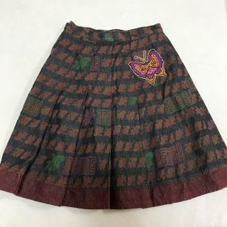 BETTY'S BLUE(ひざ丈スカート)のフリマアイテム一覧 BETTY'S BLUE(ひざ丈スカート)のフリマアイテム一覧
