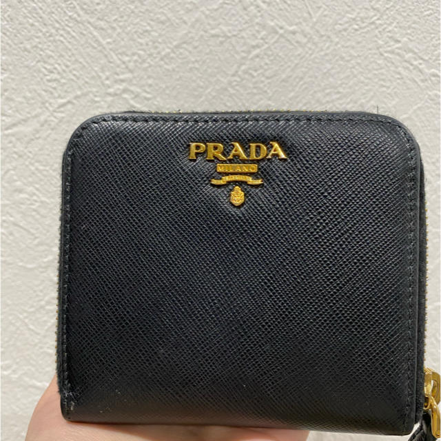 PRADA 二つ折り財布の通販 by risu's shop｜プラダならラクマ - PRADA HOT安い