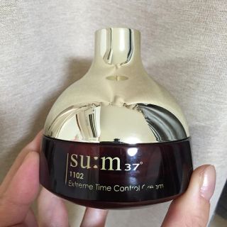 スム(su:m37°)のsum:37°エクストレームクリーム(フェイスクリーム)