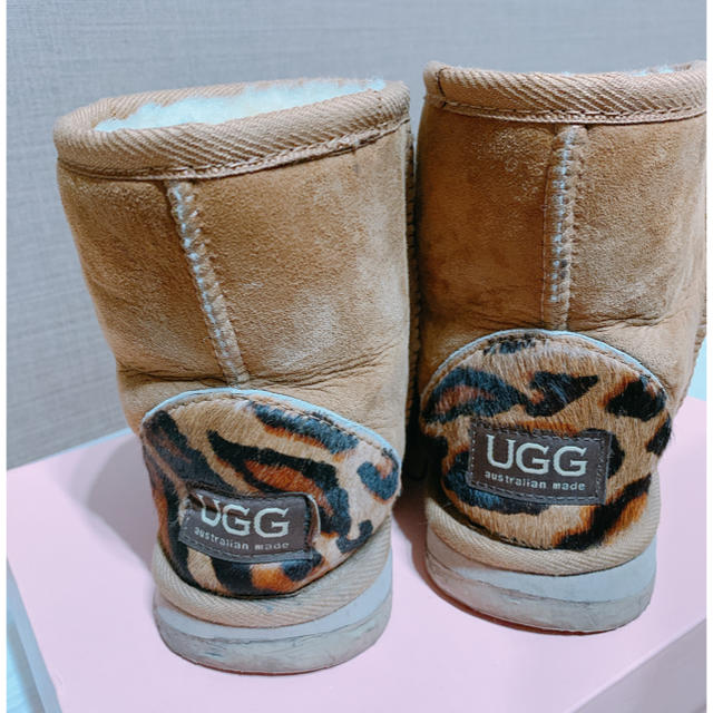 UGG(アグ)のuggクラシックショートムートンブーツ　ショート レディースの靴/シューズ(ブーツ)の商品写真