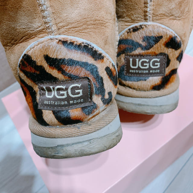 UGG(アグ)のuggクラシックショートムートンブーツ　ショート レディースの靴/シューズ(ブーツ)の商品写真