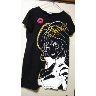 ユニバーサルスタジオジャパン(USJ)のルパン三世 峰 不二子 ロングTシャツ  クールジャパン USJ  レアグッズ(Tシャツ(半袖/袖なし))