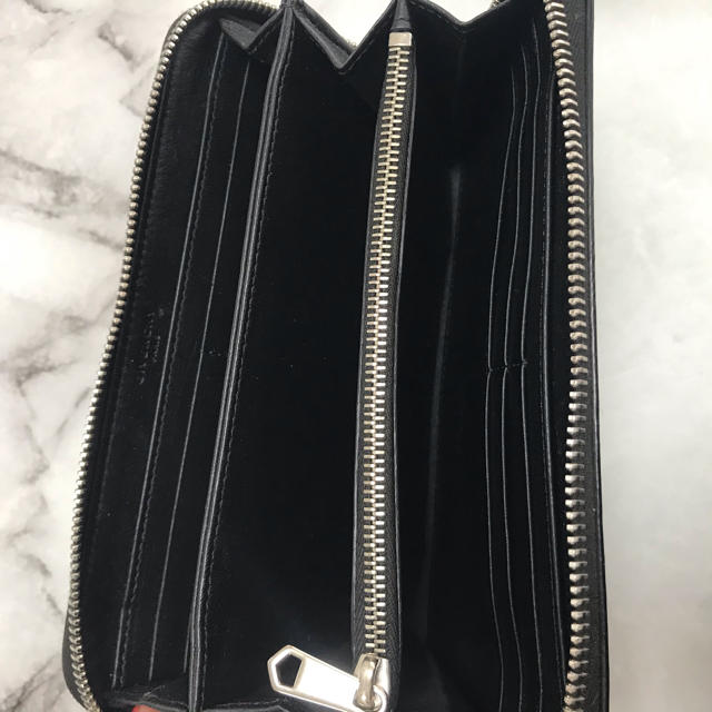 GIVENCHY(ジバンシィ)のジバンシー　長財布　本物　早い者勝ち メンズのファッション小物(長財布)の商品写真