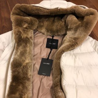 DUVETICA - 【美品】デュベティカ CARYS ホワイト×ベージュ 40サイズの