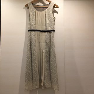 キャシャレル(cacharel)のキャシャレル　ワンピース(ひざ丈ワンピース)