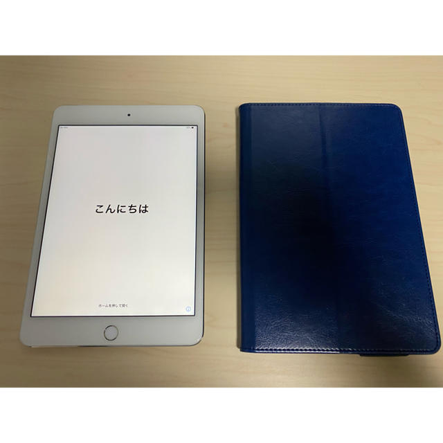 Apple(アップル)のSIMロック解除済 iPad mini 4 64GB シルバー au スマホ/家電/カメラのPC/タブレット(タブレット)の商品写真