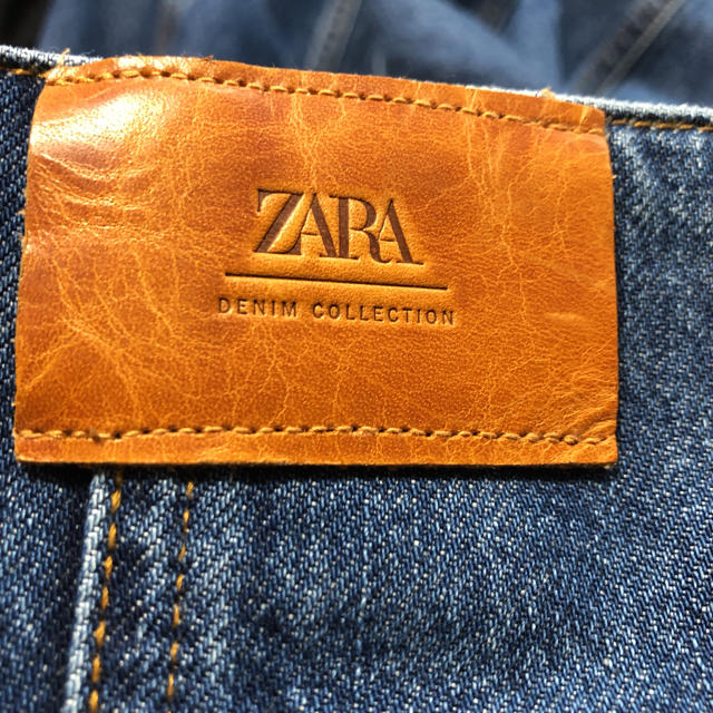 ZARA(ザラ)の美品☆ZARA スラウチーフィットデニムパンツ 38インチ レディースのパンツ(デニム/ジーンズ)の商品写真