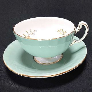 エインズレイ(Aynsley China)のYKO様専用です。売約済み。エンズレイ  コテージガーデン  １客です。(食器)